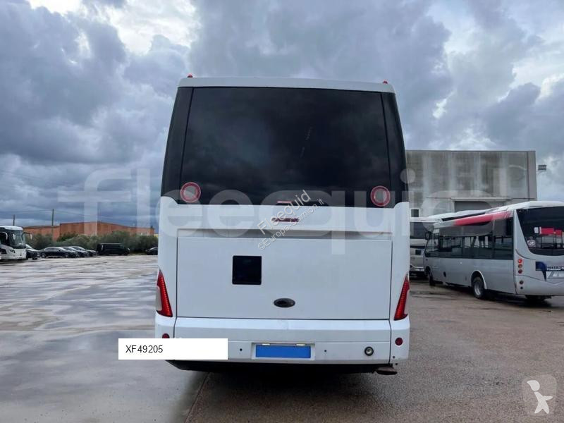 حافلة Irisbus