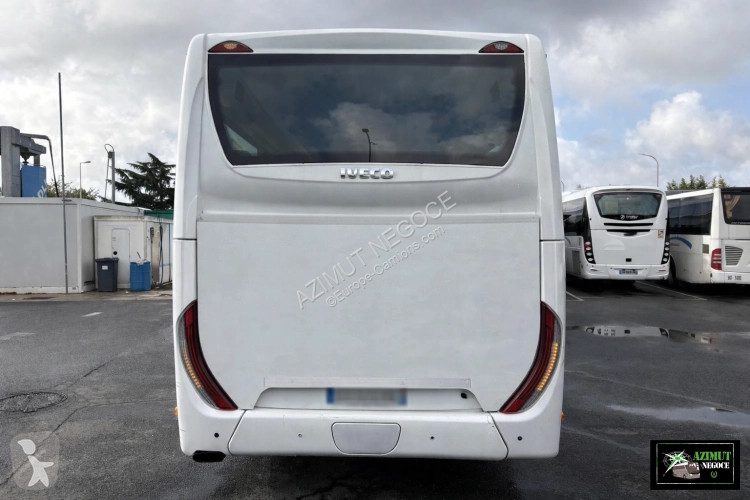 Междуградски автобус Iveco