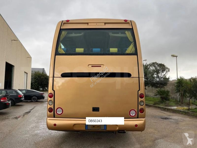 حافلة Irisbus