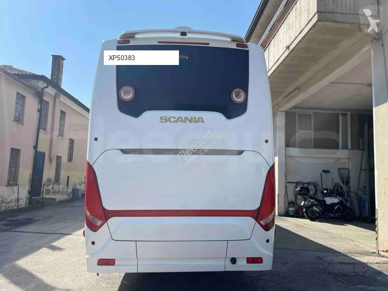 Междуградски автобус Scania Touring HD