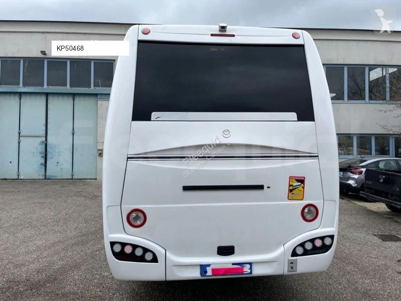 حافلة Iveco