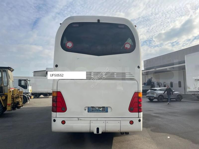 Междуградски автобус Neoplan