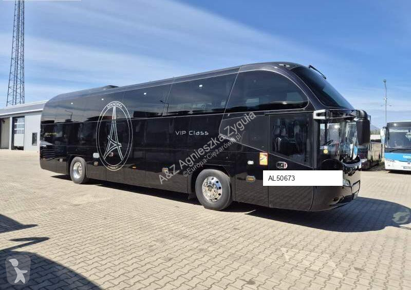 Междуградски автобус Neoplan CITYLINER /...