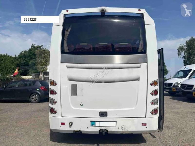 حافلة Isuzu Visigo
