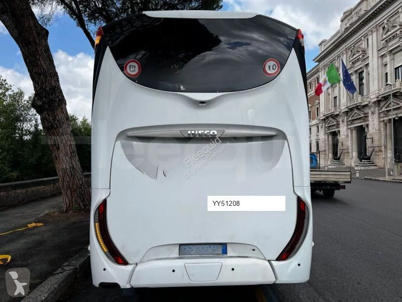 Междуградски автобус Iveco