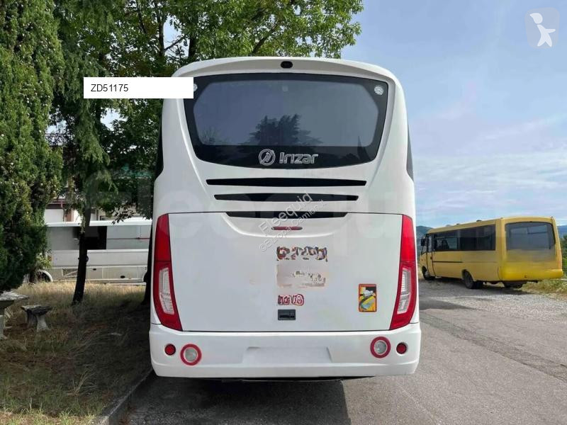 Междуградски автобус Irizar i6