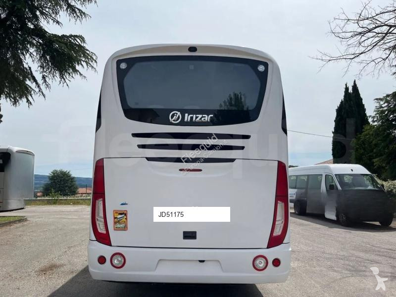 Междуградски автобус Irizar i6