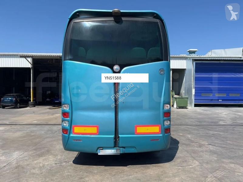 Autobus Mercedes Noge