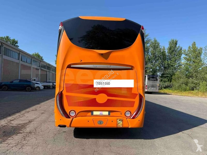 Междуградски автобус Iveco