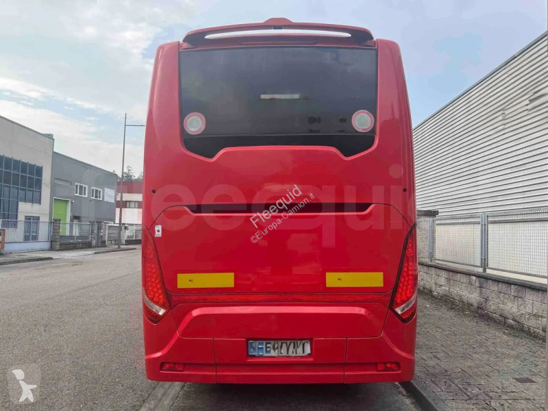 Междуградски автобус Scania Touring HD