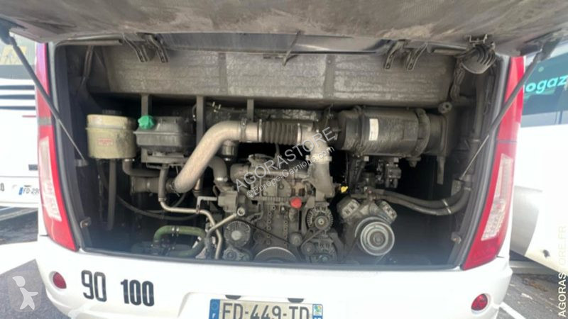 Междуградски автобус Irizar I6