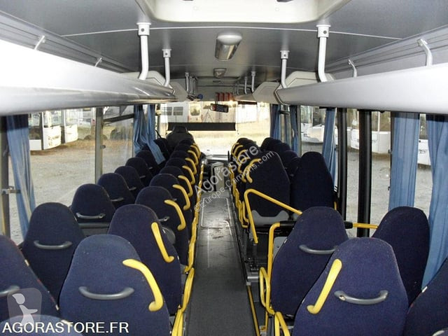 Távolsági autóbusz