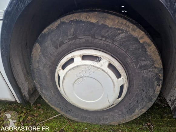 Междугородний автобус