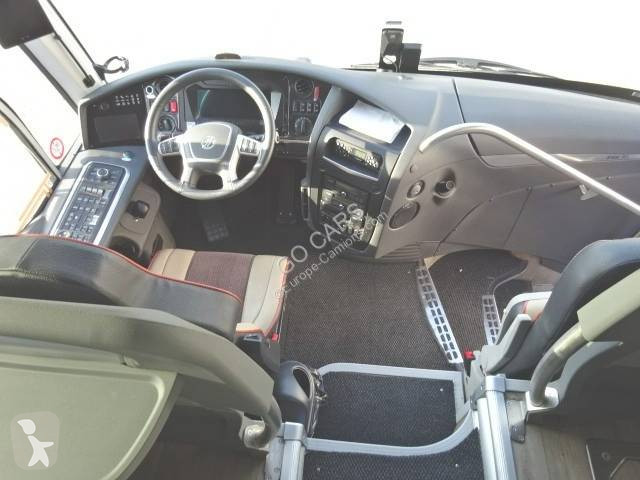 Междугородний автобус Irizar 61+1+1
