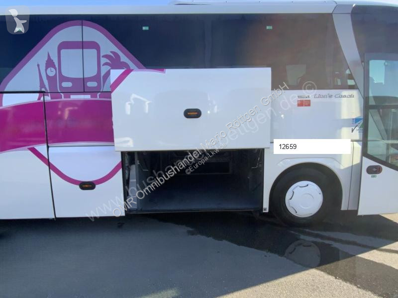 MAN R 08 coach