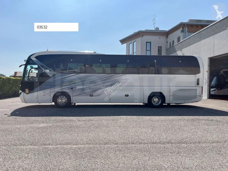 Neoplan  coach