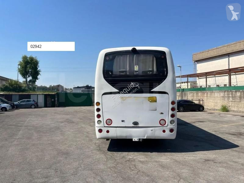 King Long XMQ6900 coach