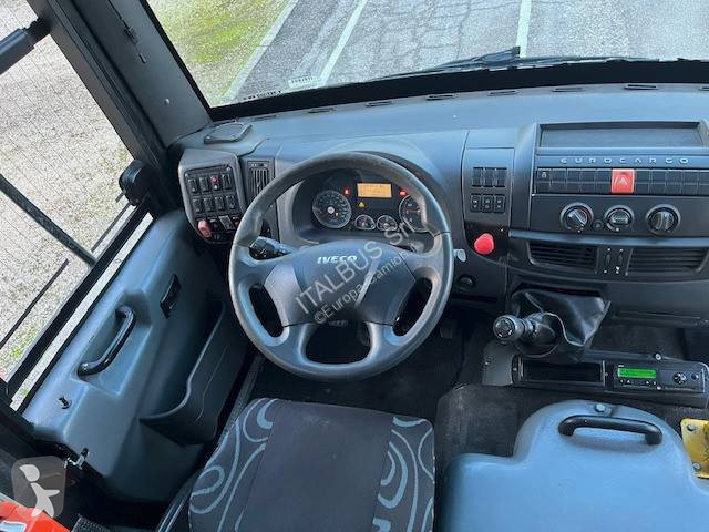 Autocarro Iveco SITCAR EUROCARGO 100