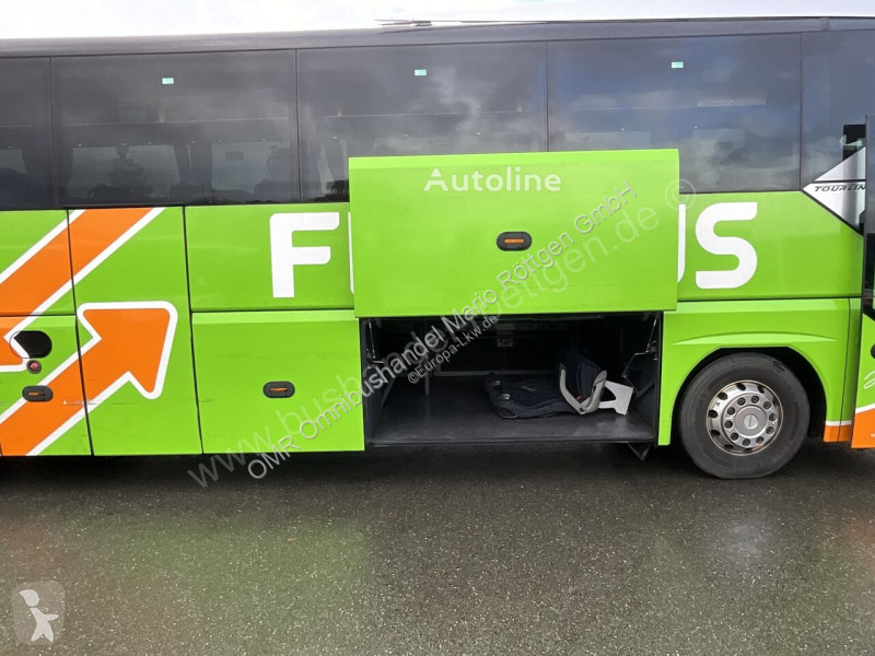 حافلة Neoplan L