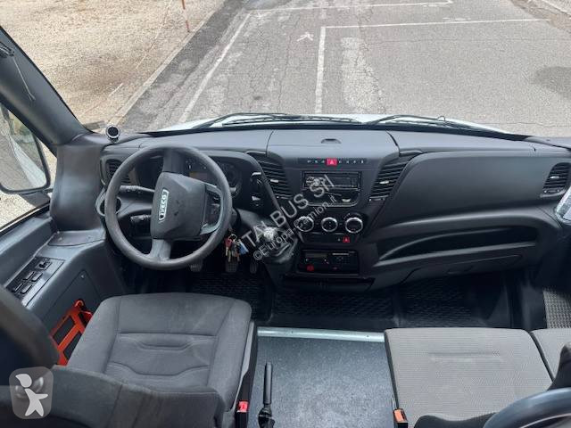 Autocarro Iveco SITCAR  49