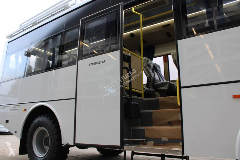 Touringcar Mercedes 1725 4x4 Passenger Bus