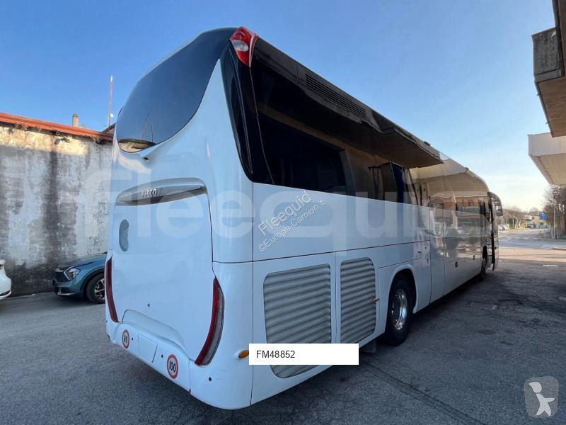 حافلة Iveco