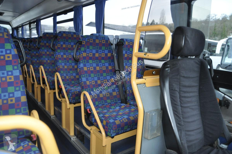 حافلة Irisbus