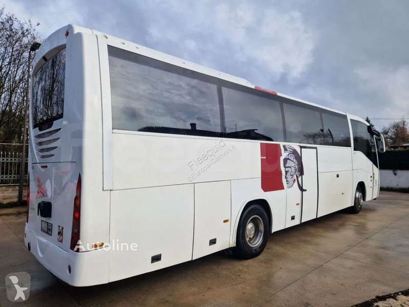 Междуградски автобус Irizar