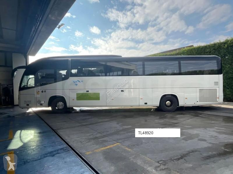 Междуградски автобус Irizar i6
