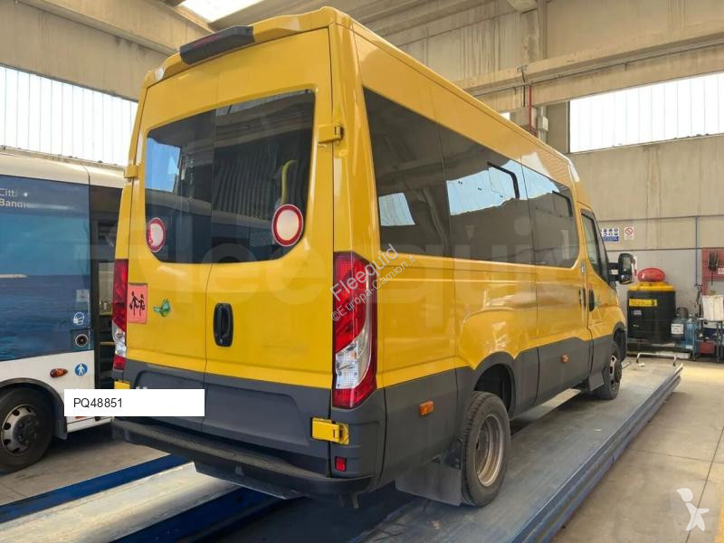 Autobus Iveco Daily