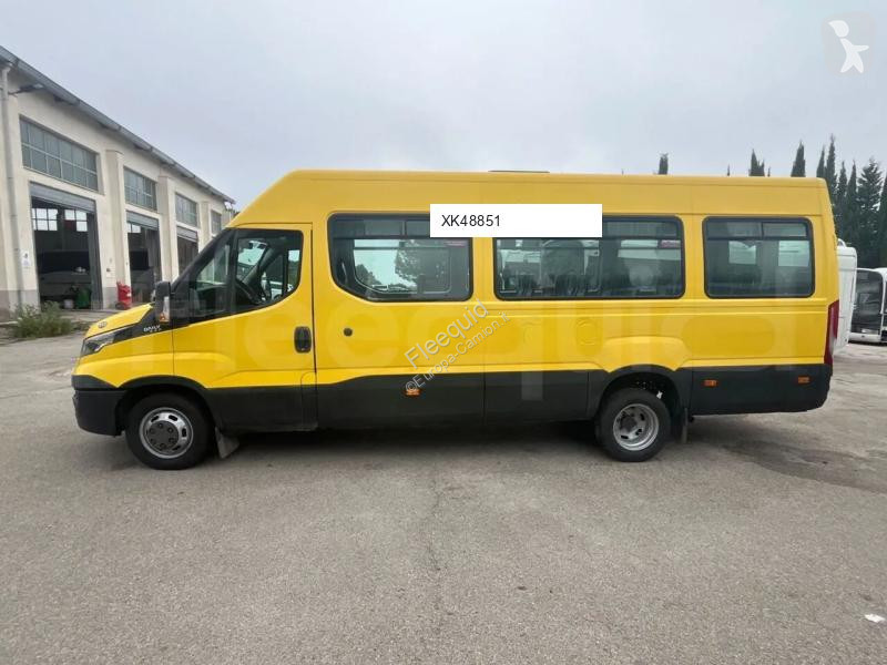 Междуградски автобус Iveco Daily