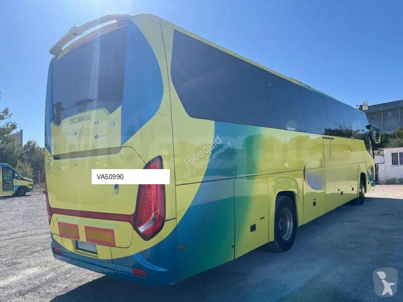 Междуградски автобус Scania Touring HD