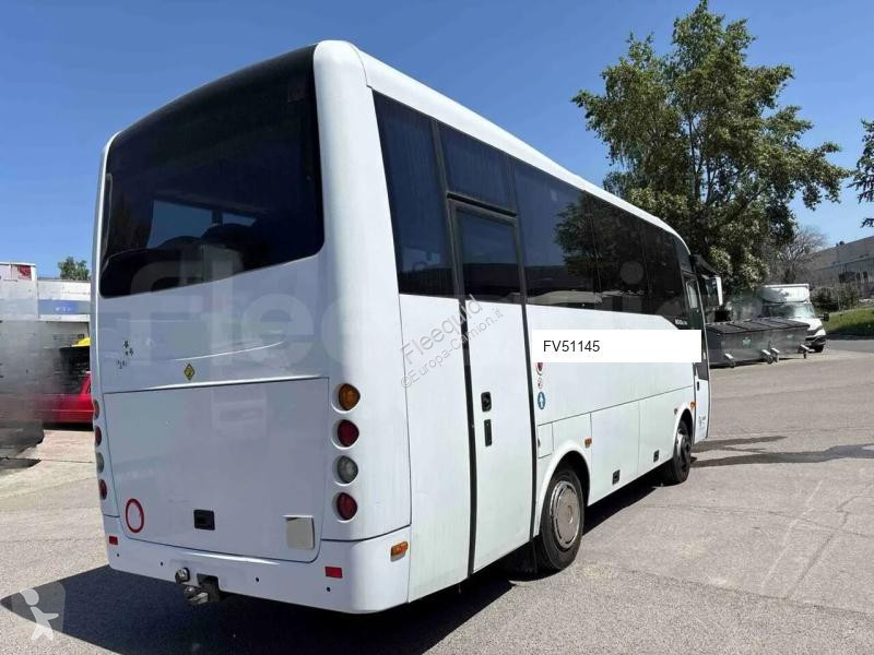 Autobus Isuzu Novo