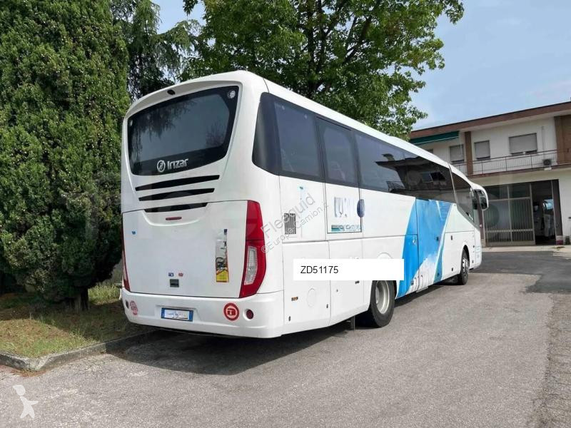 Междуградски автобус Irizar i6