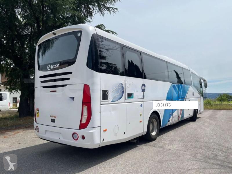 Междуградски автобус Irizar i6