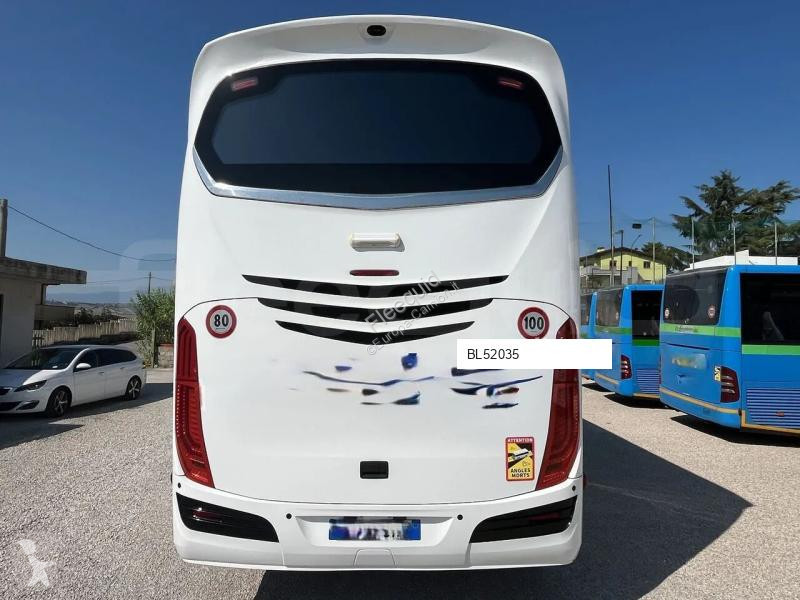 Autokar Irizar i8