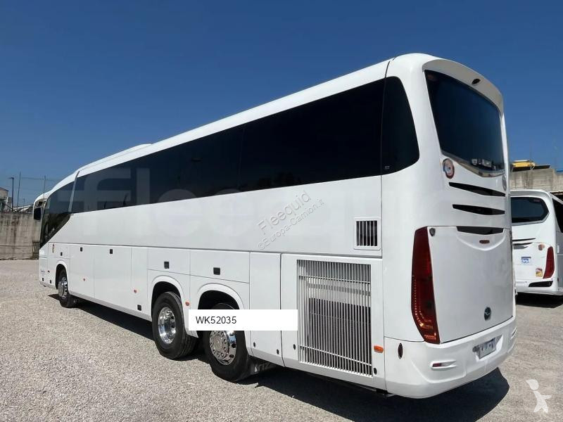Autokar Irizar i6