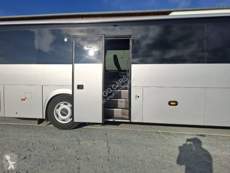 Távolsági autóbusz Iveco H 55+1+1+WC