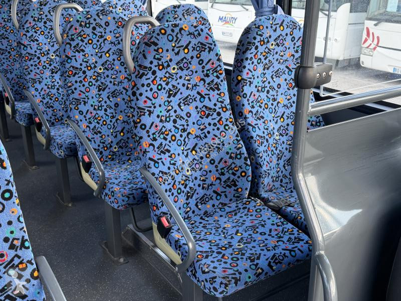 MAN 3 coach