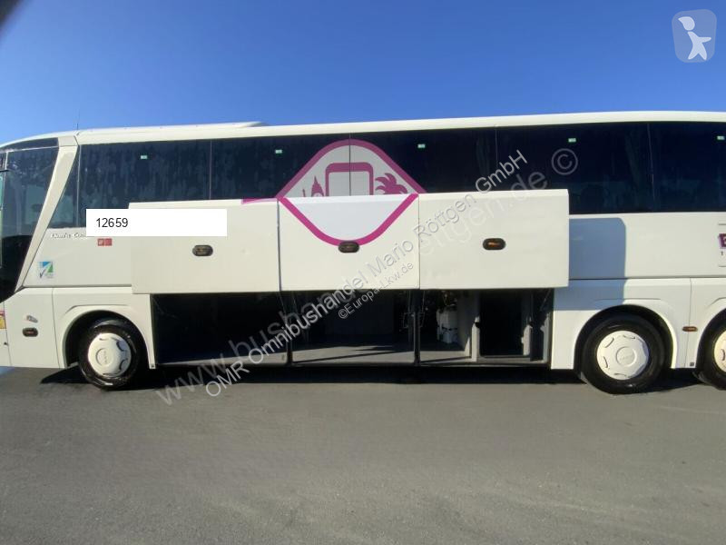 MAN R 08 coach