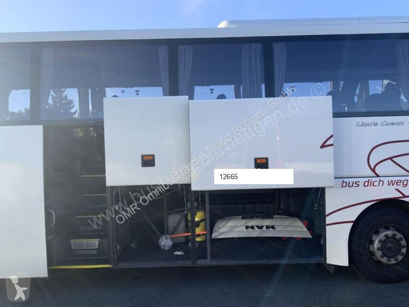 MAN R 09  C coach
