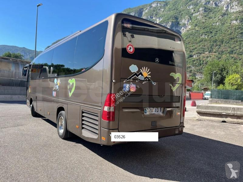 Mercedes Tourino coach