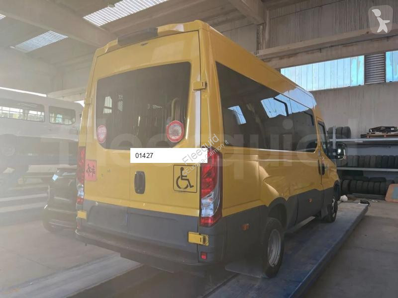 Rutebil Iveco Daily