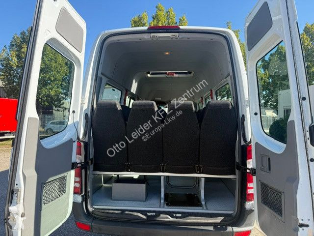 Mercedes 516 23 Sitzen coach