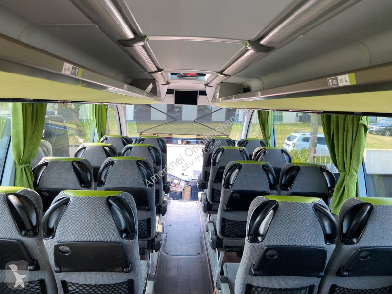 Междуградски автобус Neoplan cityliner