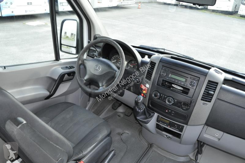 Autocarro Mercedes Transfer 516 CDI
