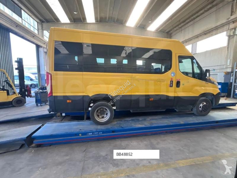 Autobus Iveco Daily