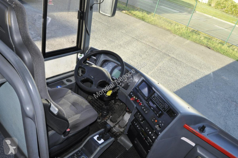 حافلة Van Hool