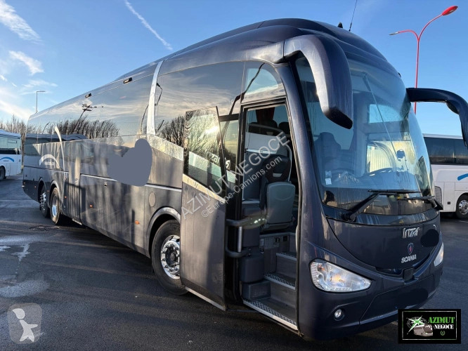 Междуградски автобус Irizar IRIZAR