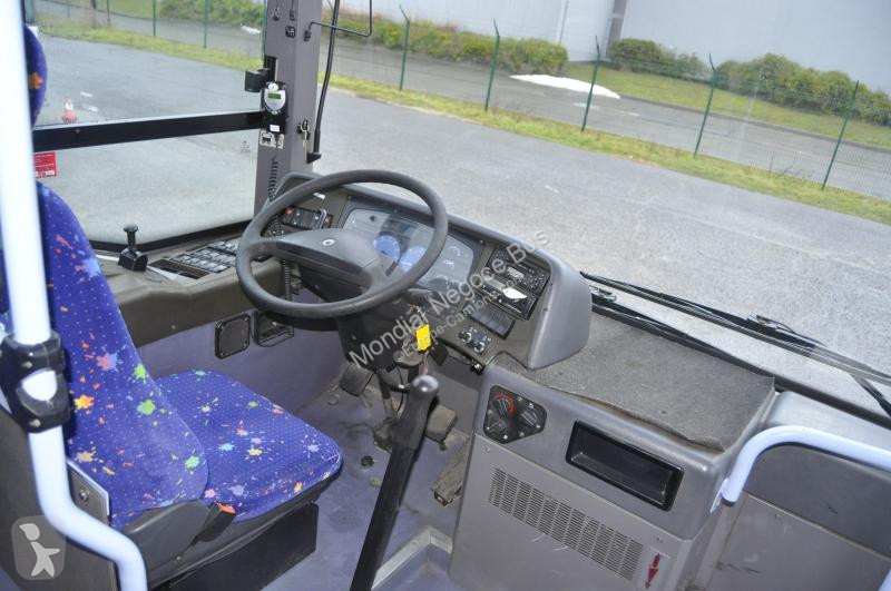 حافلة Irisbus